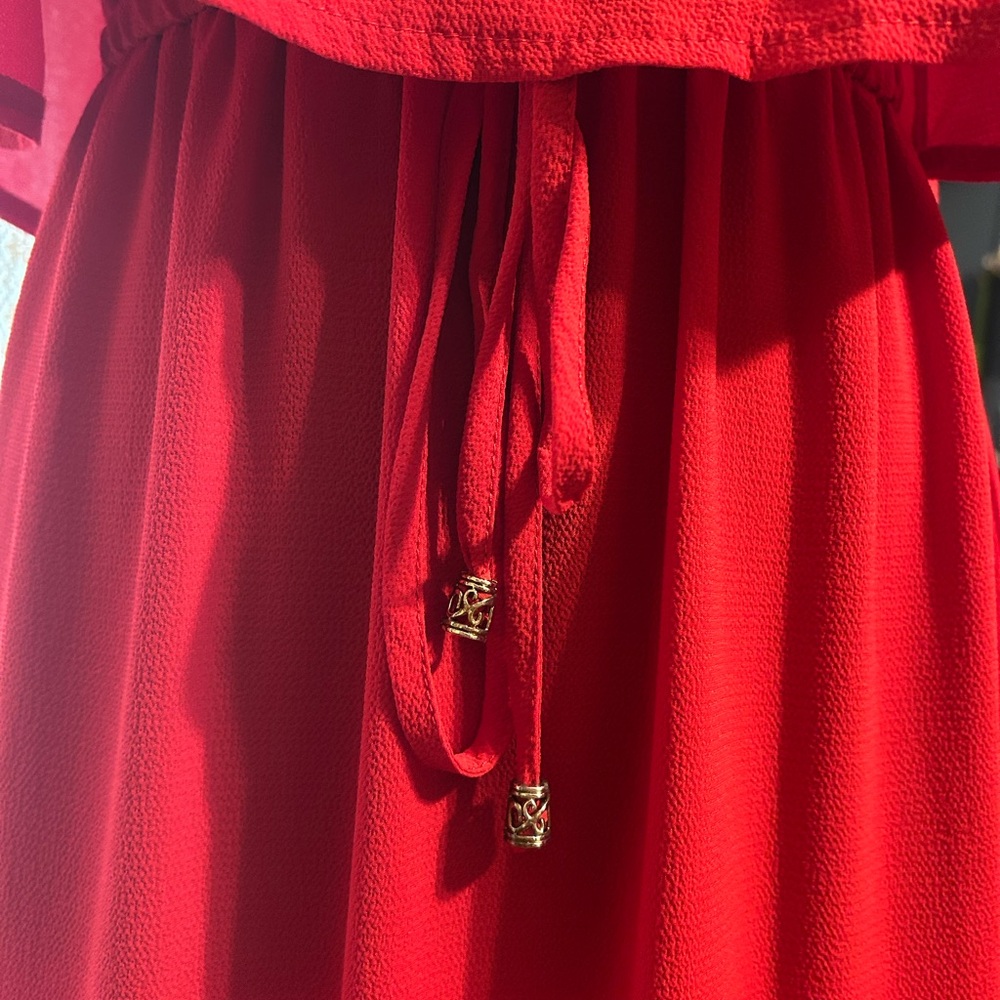 Flowy red dress - Picture 3 of 7